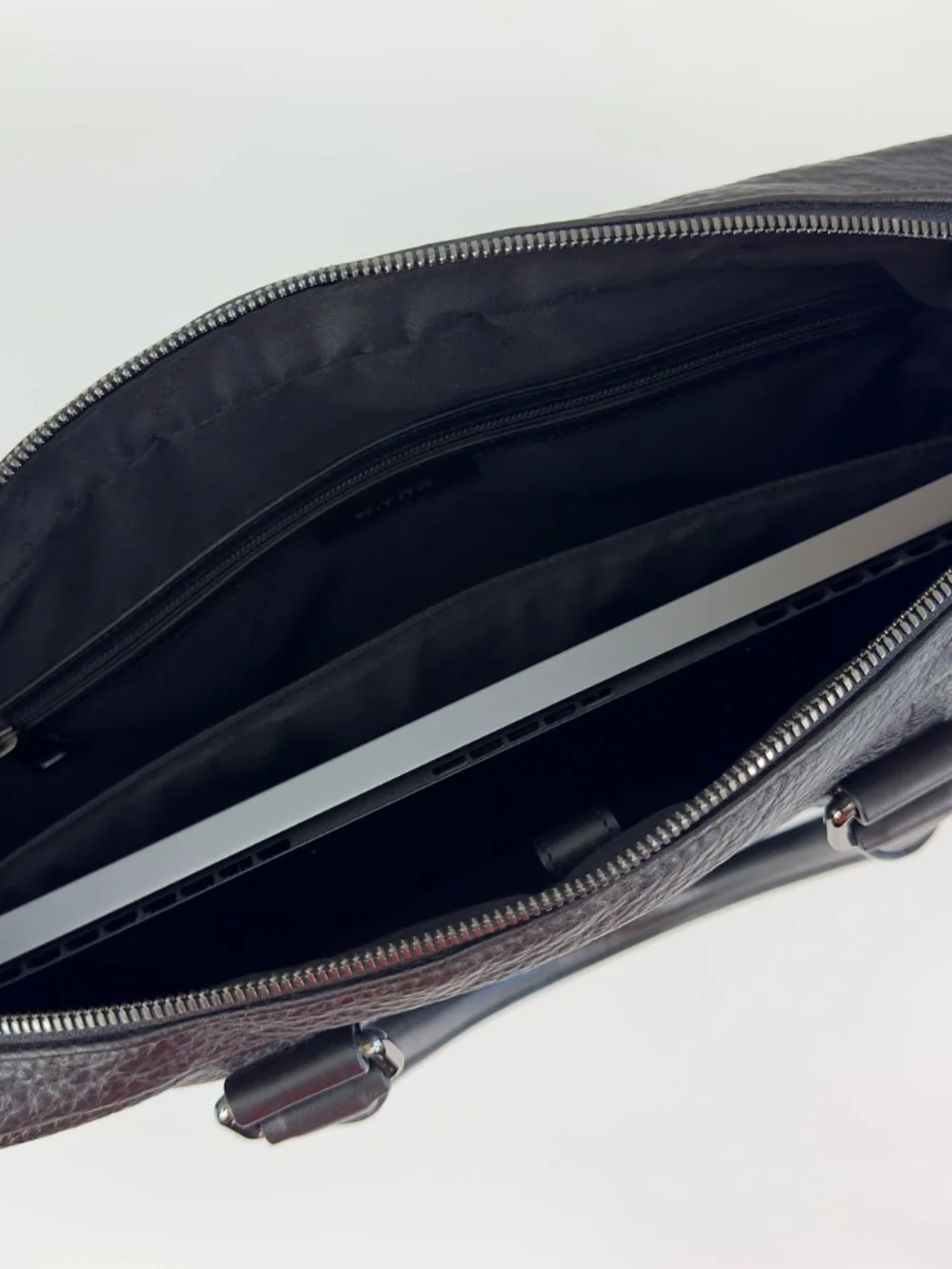 HUGO BOSS Morval Men's business Leather briefcase/Messenger bag #50261682